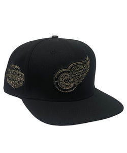 Pro Red Wings Embroidered Snapback Black/Gold