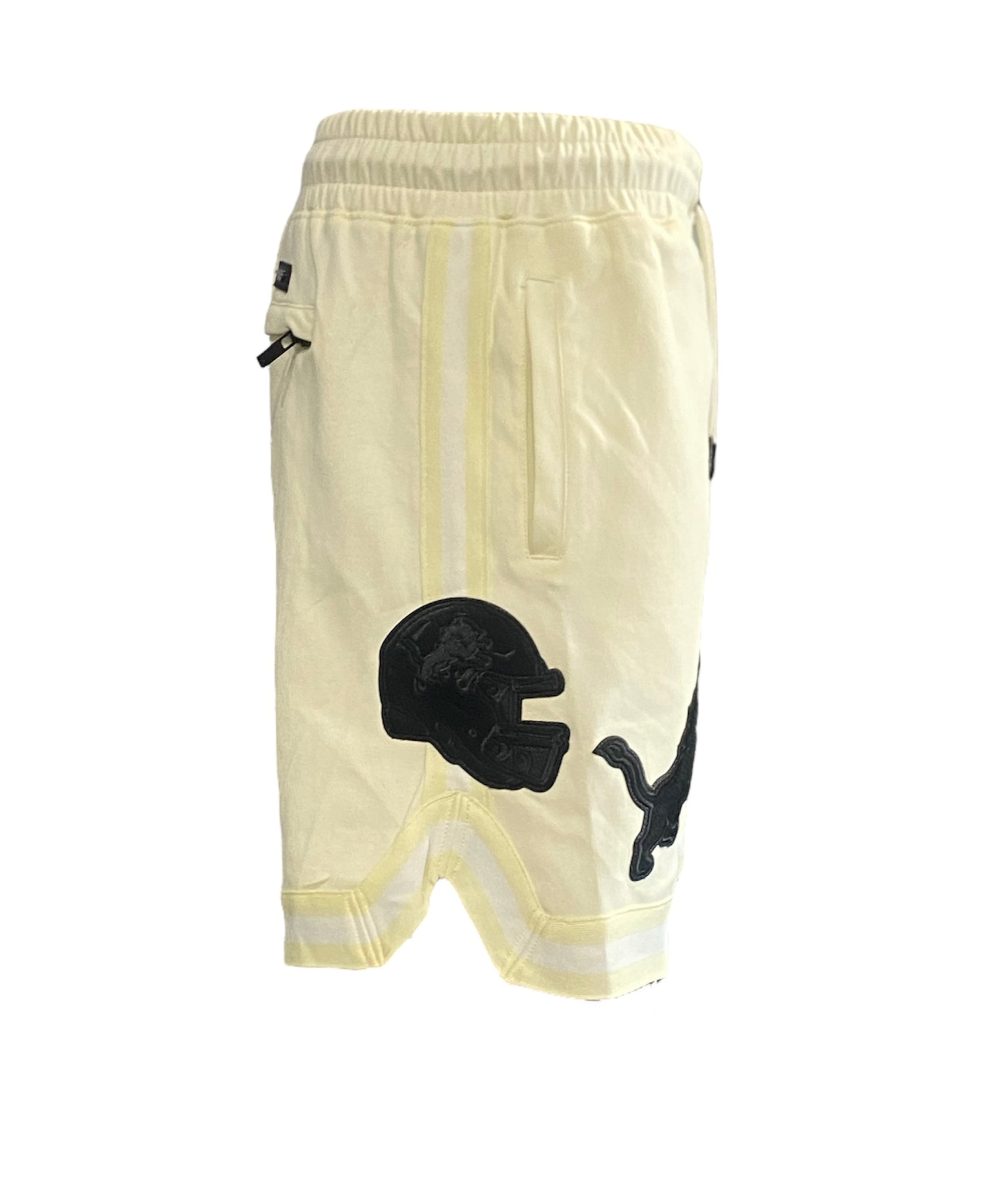Pro Lions Logo Embroidered Shorts Eggshell
